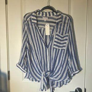 NWT Vixbe Thompson tie front button up business casual top